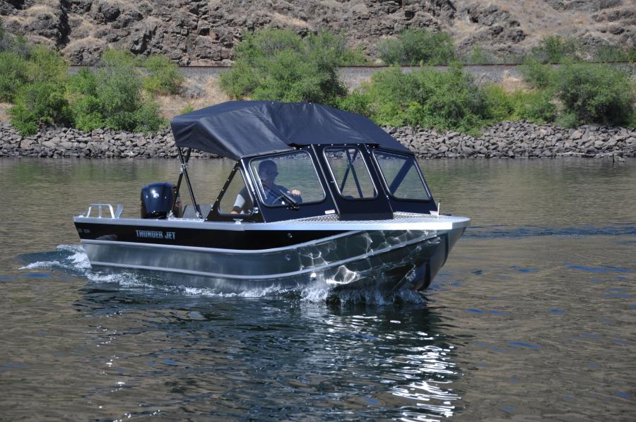 2025 Thunder Jet Inland 205 Rush