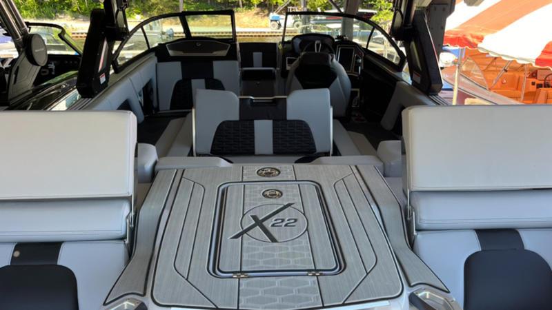 MasterCraft-X22-24-3735-19