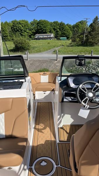 Mastercraft-XT22T-24-3640-7